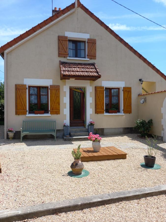 Chambres D' Hotes A Benaize Coulonges  Eksteriør billede