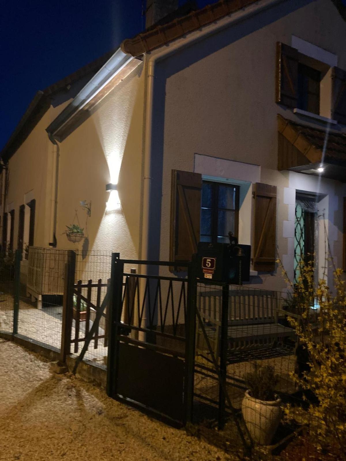 Chambres D' Hotes A Benaize Coulonges  Eksteriør billede